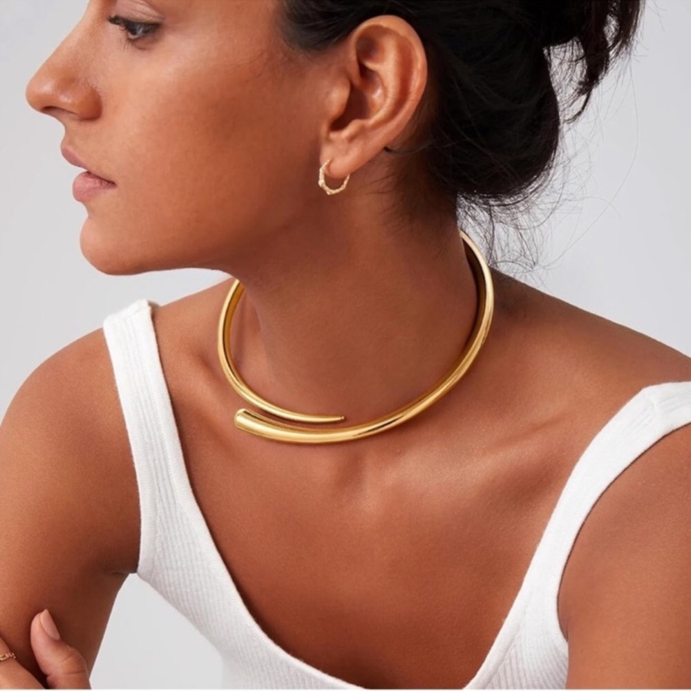 24k Gold Plated Drop Gold Open Close Necklace new